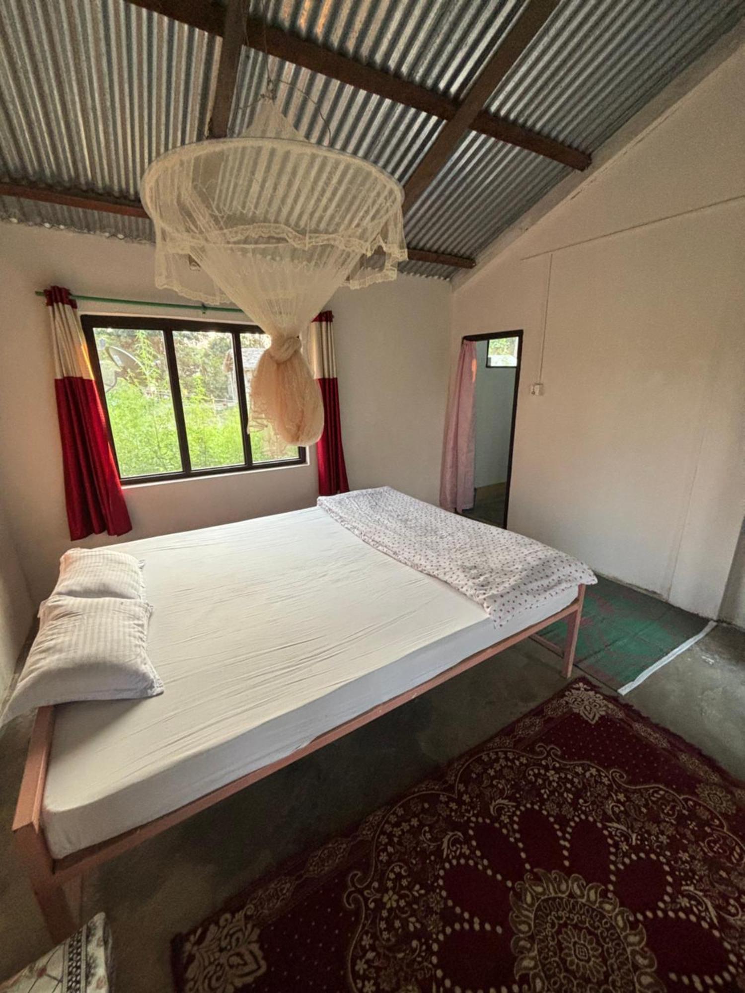 Nanu'S Bardiya Homestay Exterior photo