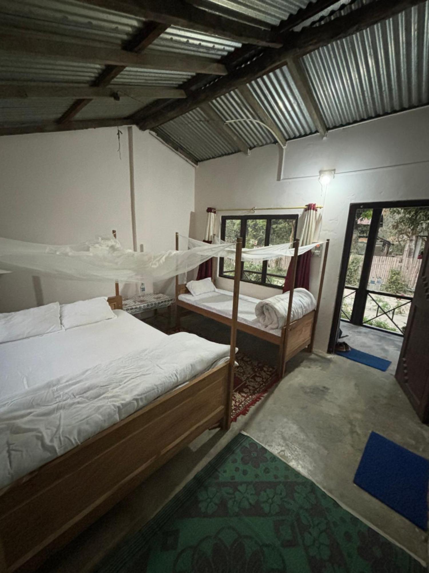 Nanu'S Bardiya Homestay Exterior photo